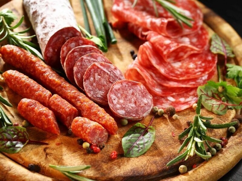 Аппетита пост: интересные факты о колбасе и сосисках (и не только)