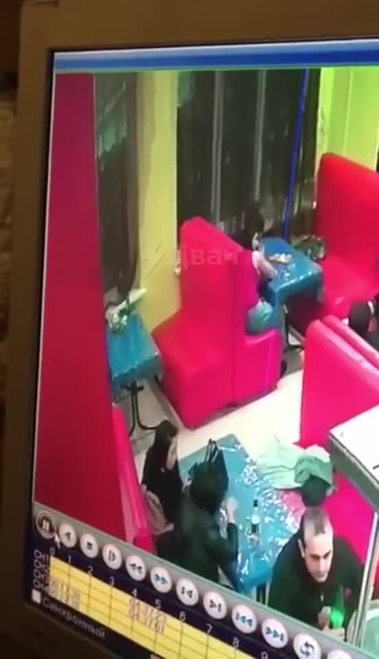 В Астрахани бухие дагестанцы и чеченец избили девушек до полусмерти за то, чт...