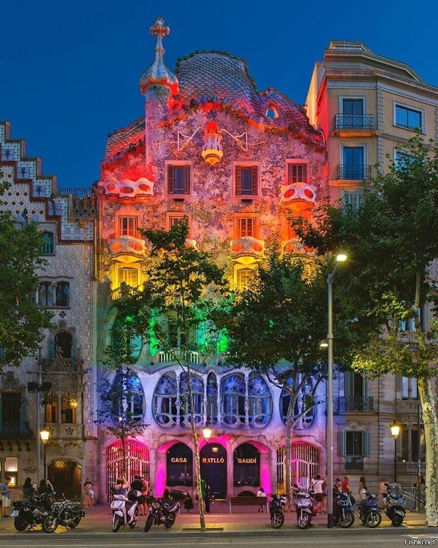 разноцветная Барселона