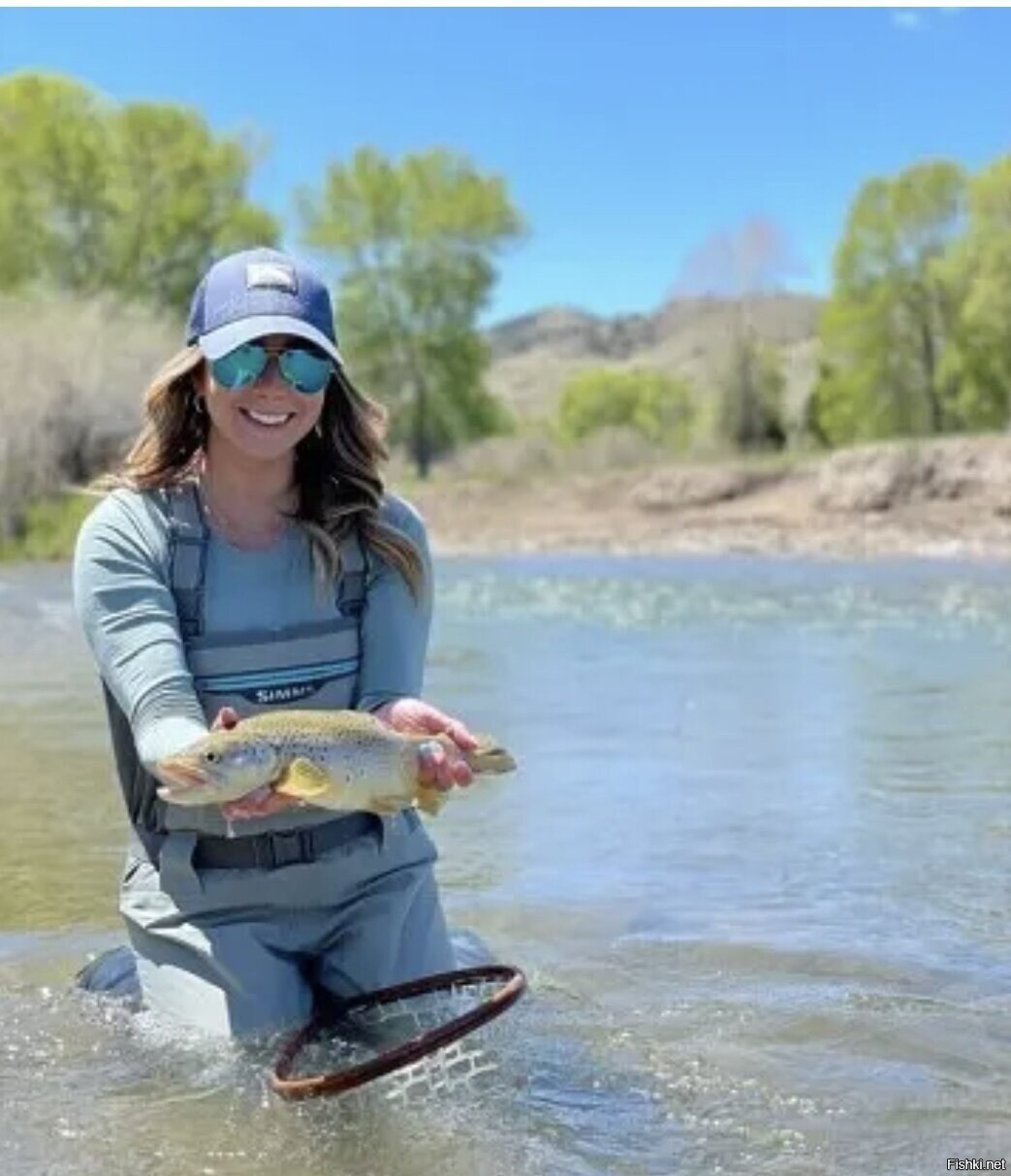 Правильно зафиксировать сачок, только для девушек))