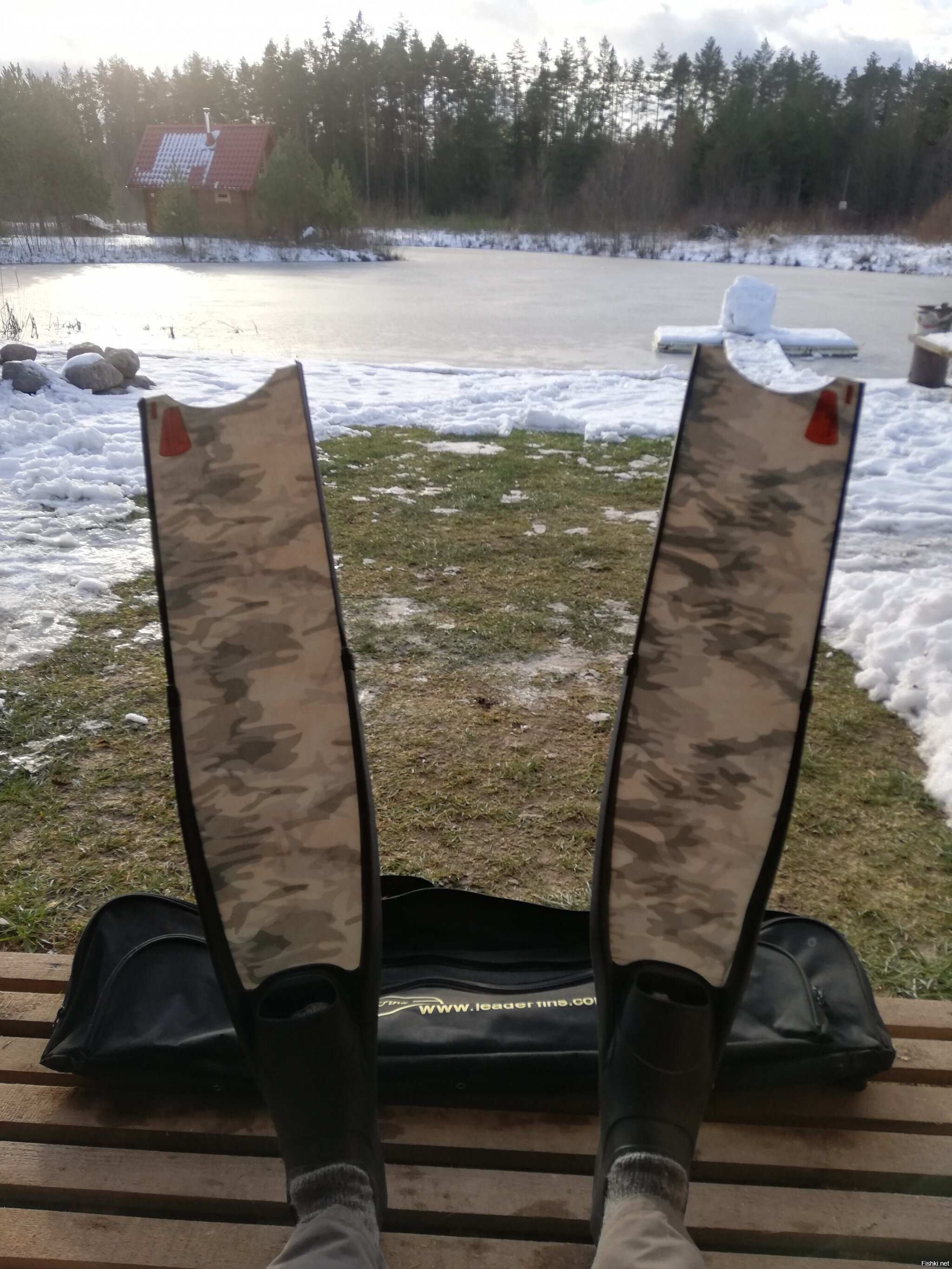 Снегурочка сегодня приходила, подарок принесла