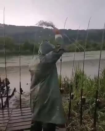 лОвись рыбка бОльшая и маленькая , аминь