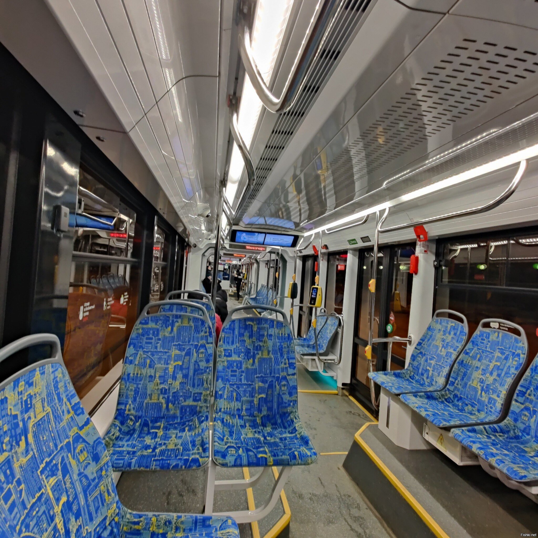 Хорошо ехать с утра в воскресенье на работу