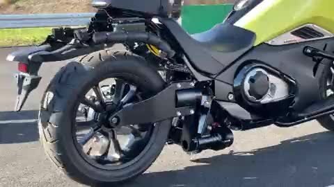 Стабилизационная система, позволяющая мотоциклу не падать без использования н...