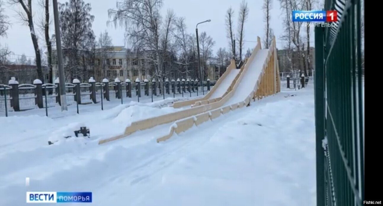 В Северодвинске (Архангельская область) в городском парке культуры и отдыха у...