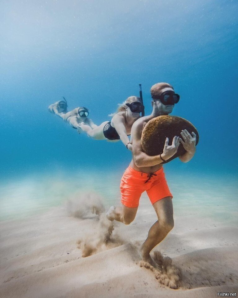 И что здесь происходит