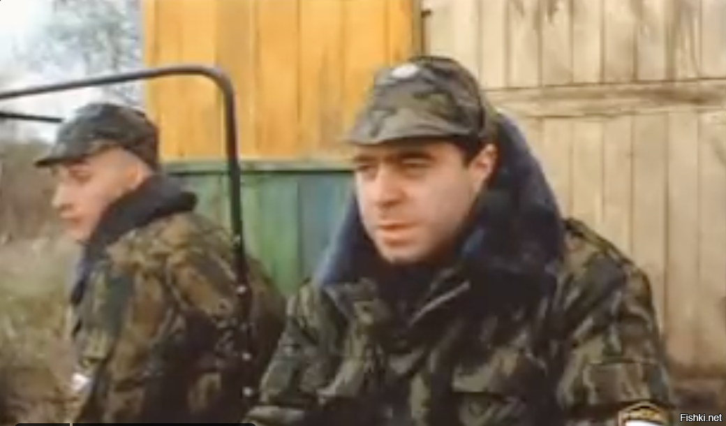 -за спутник слышал