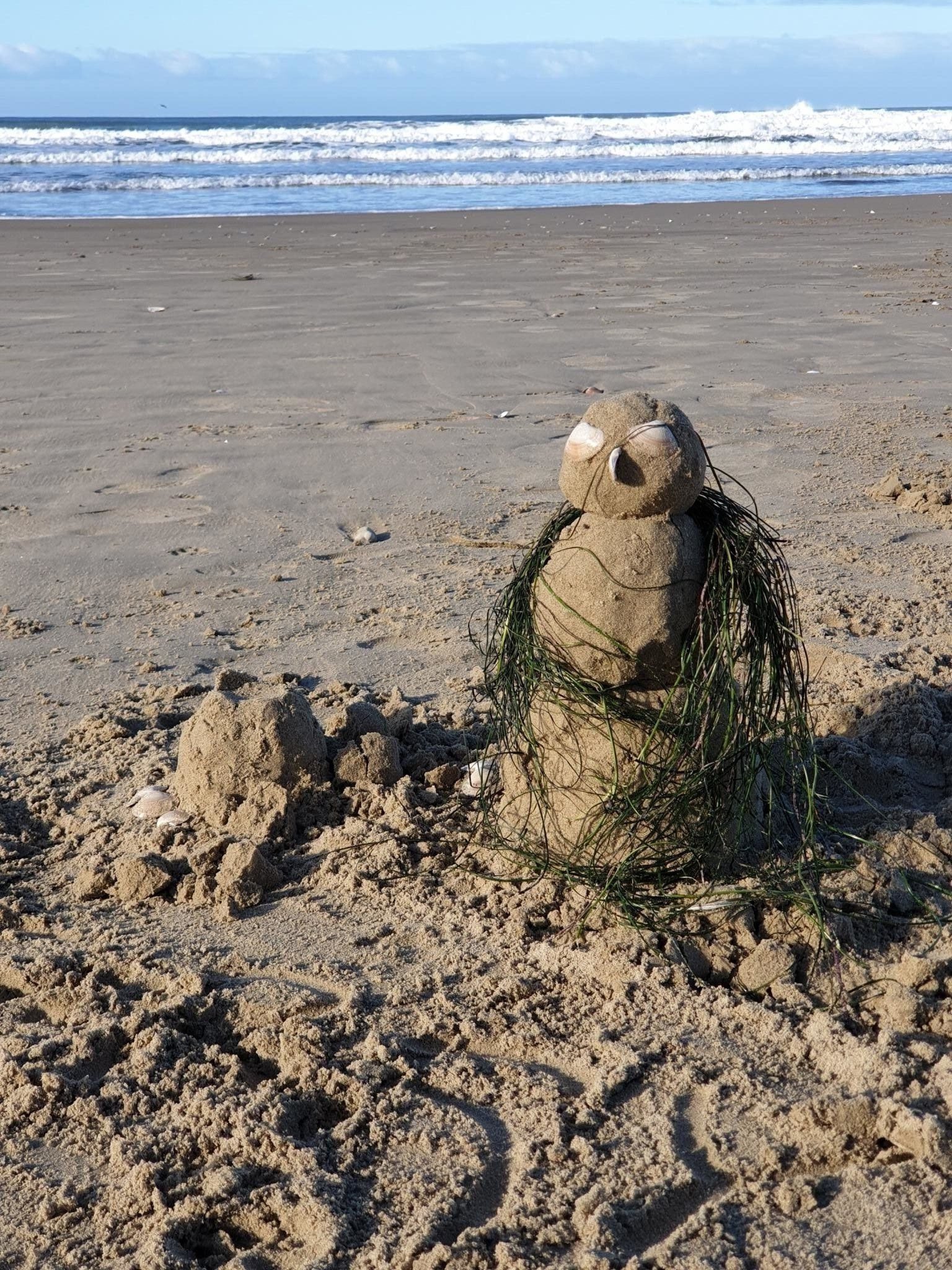 Сегодня: скульптурная композиция "Песковик" работы неизвестного автора