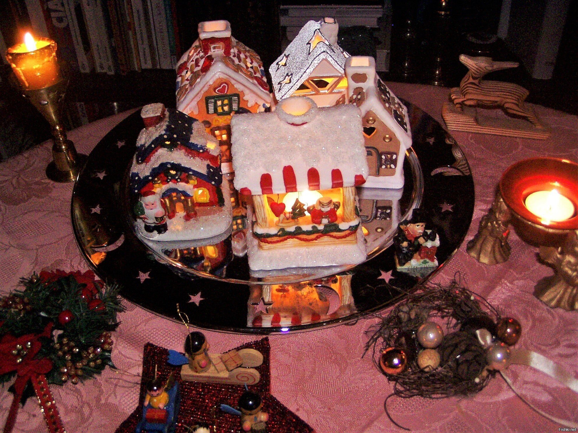 С Новым Годом, с новым счастьем нас всех