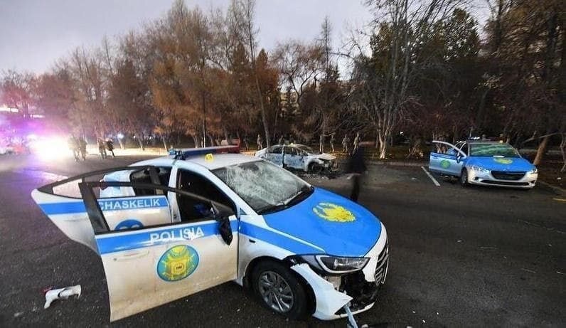 В ходе беспорядков в Алматы погибли 13 сотрудников правоохранительных органов