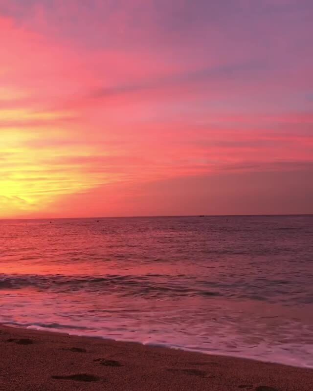 Разбавлю кусочком моря нитьё про понедельник