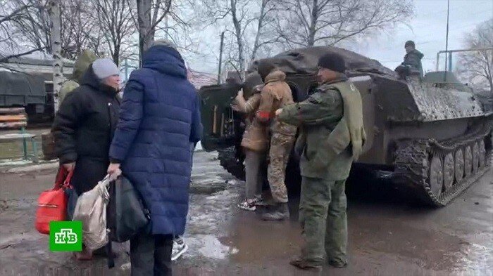 Боевики нацбатов воюют, укрывшись за спинами своих же гражданских