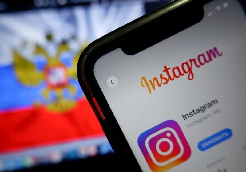 Тучи над Meta*, или Как скачать из Instagram* все, что нажито непосильным трудом