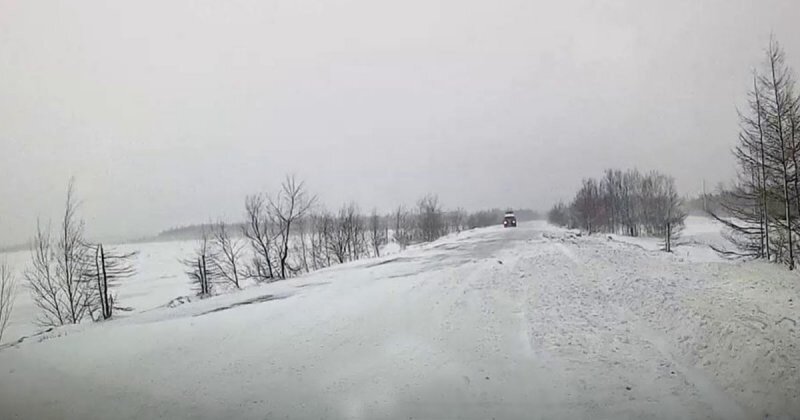 Отделались лёгким испугом: экскурсия в кювет на трассе под Хабаровском