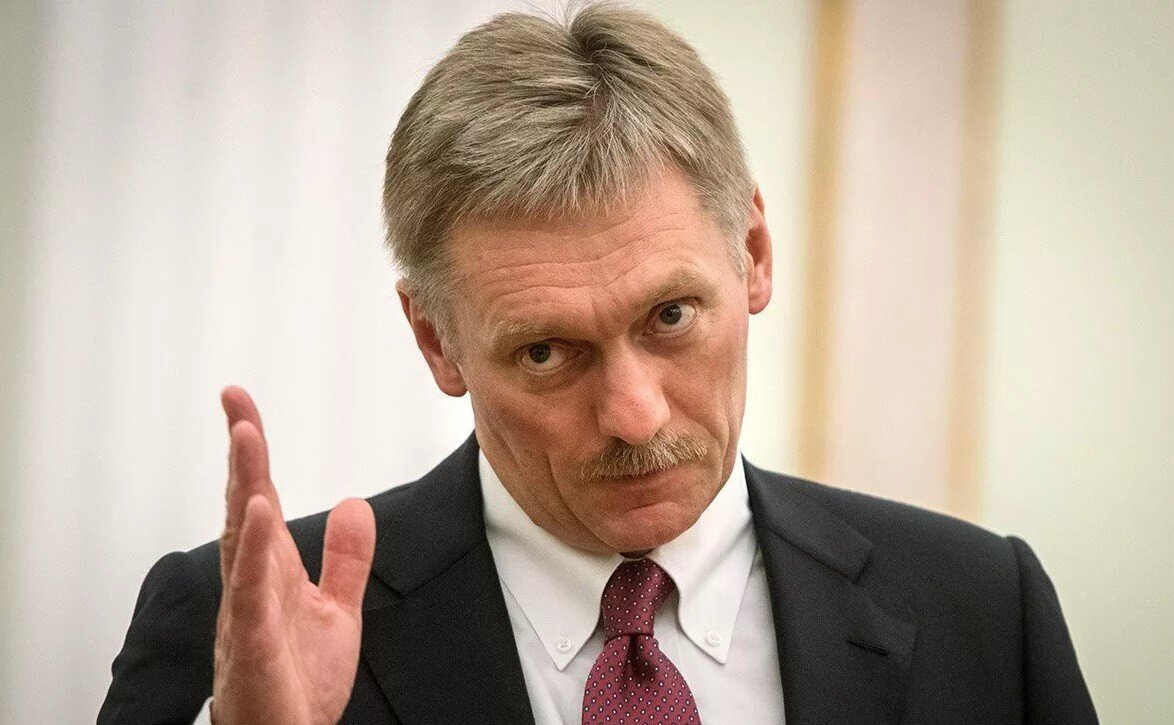 "Просто подумайте головой": Песков обратился к западу после фейка о Буче