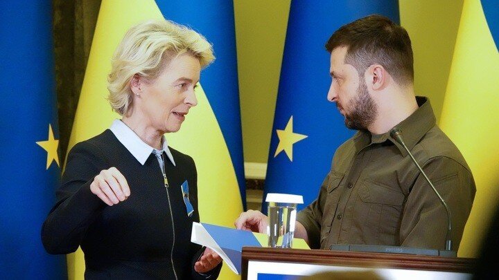 Итальянский журналист пытается достучаться до своих, раскрывая ложь об Украине