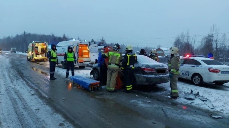 Авария дня. Страшное ДТП на трассе под Нижним Тагилом