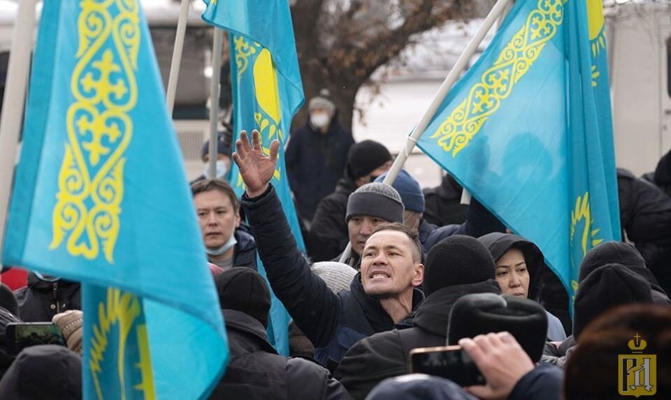 Пройти по протоптанной украинской дорожке не получится