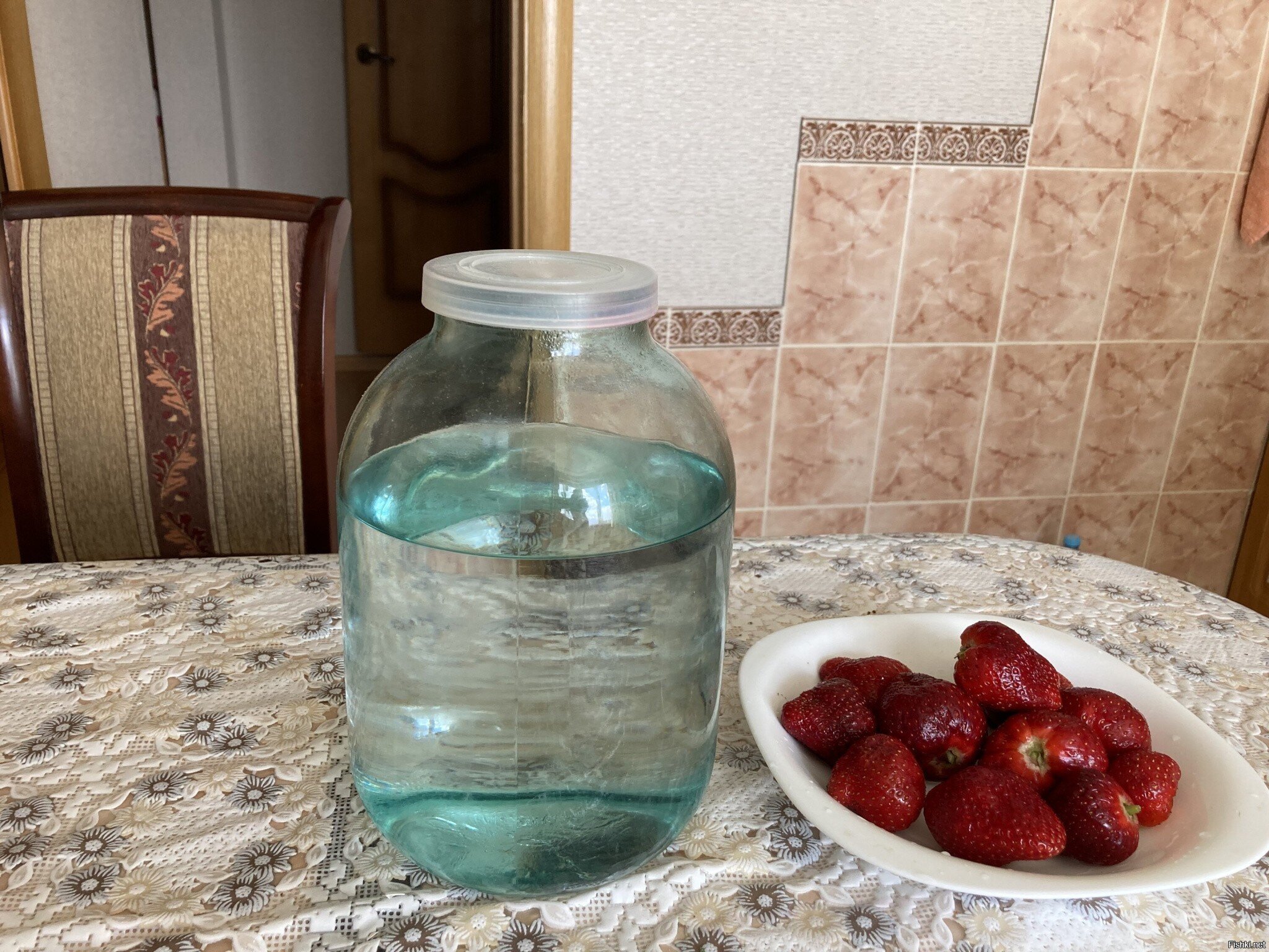 С праздником 