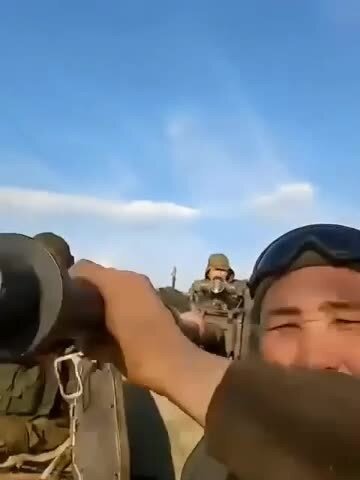 В сети появилось видео с казахами, воюющими в рядах Российской армии в ходе спец операции на Украине