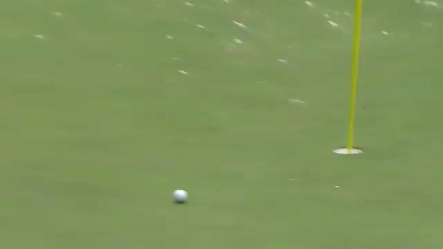 Испанский гольфист Джон Рам сделал просто невероятный удар