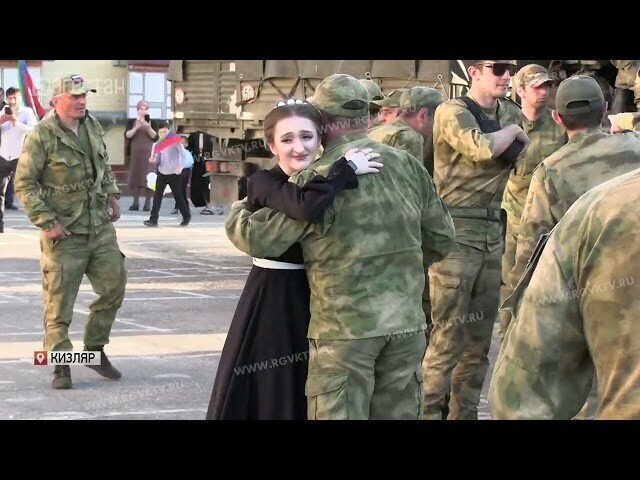 Военнослужащих с Украины встретили в Кизляре