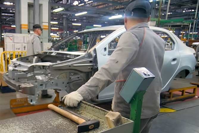 На АВТОВАЗе все отлично: завод занял 31 процент авторынка России