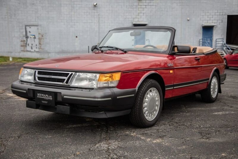 Классический кабриолет Saab 900 Turbo в идеальном состоянии продали за 145 тысяч долларов