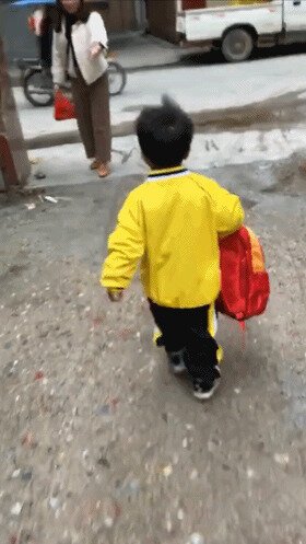 В школу пора