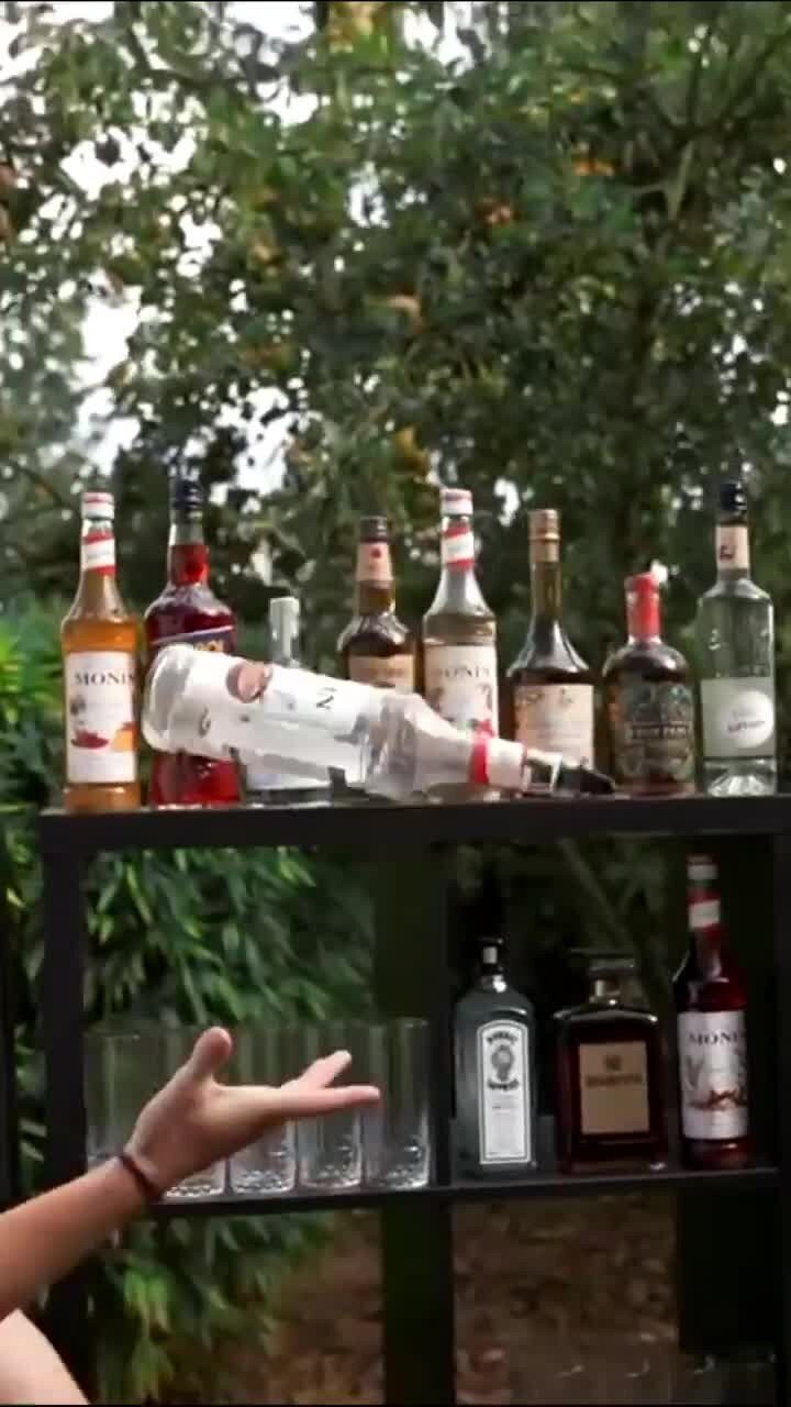 отличная работа бармена