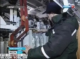 - Когда тебя снимают, а рядом начальник, и делаешь вид, что впахиваешь