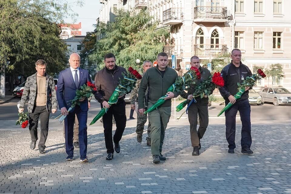 День «защитника» в Одессе. Запугивание Путиным и переименование советских кораблей