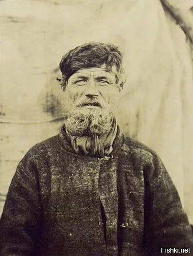 Крестьянин в возрасте 35 лет в первой половине XX-ого века