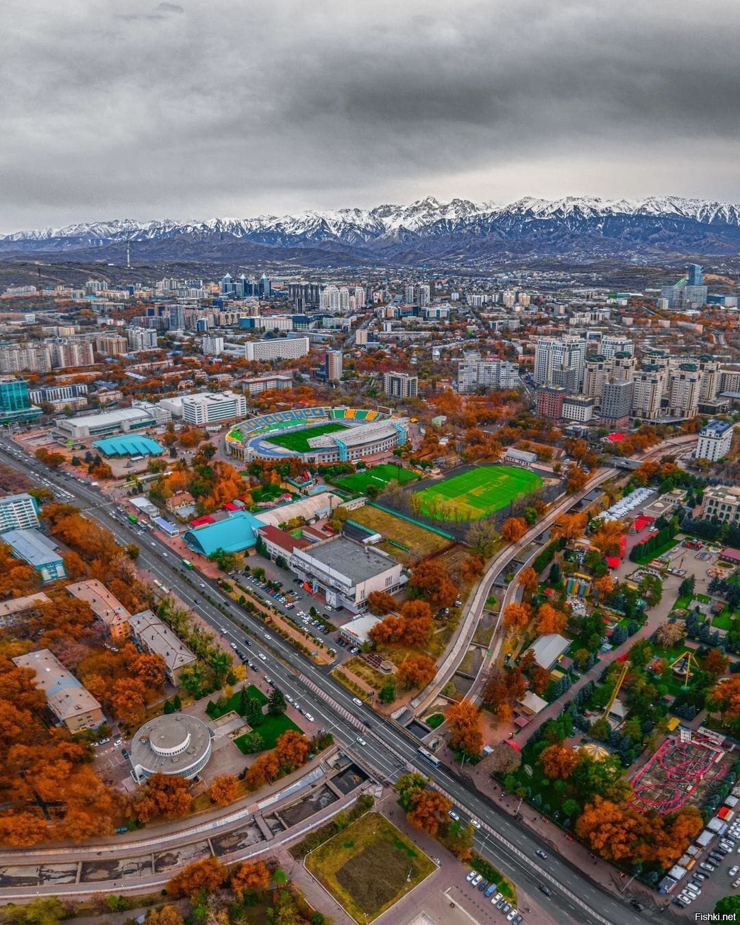 Рыжая осень в Алма-Ате