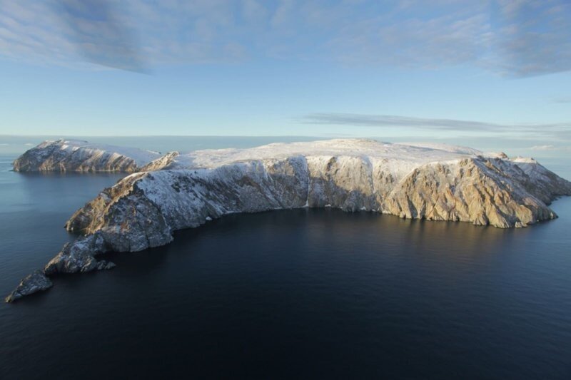 Не только Аляска: США покушаются на «остров величайших природных чудес» в России