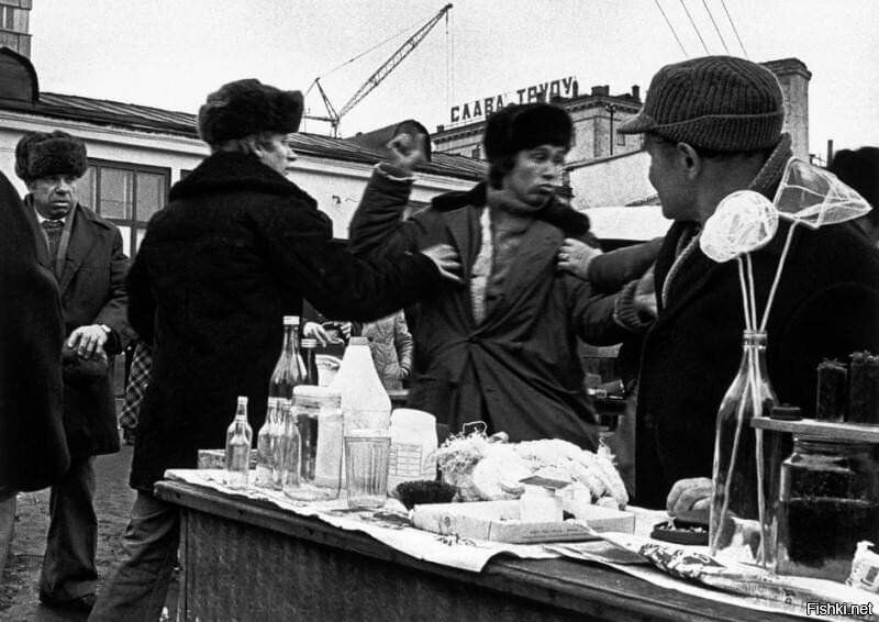 Птичий рынок, Москва, 1981 год, фото из сети