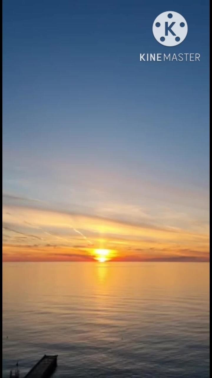 Вот так и вся жизнь умещается в одно мгновение