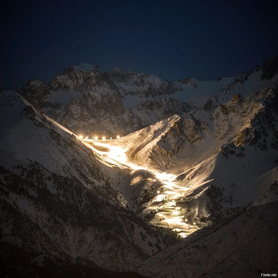 Ночной Шымбулак