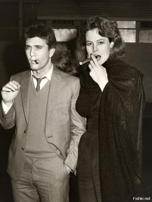 Мел Гибсон и Сигурни Уивер, США