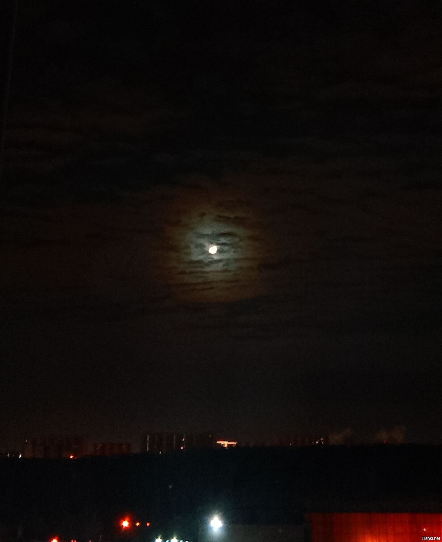 Чë-то не спиЦЦа