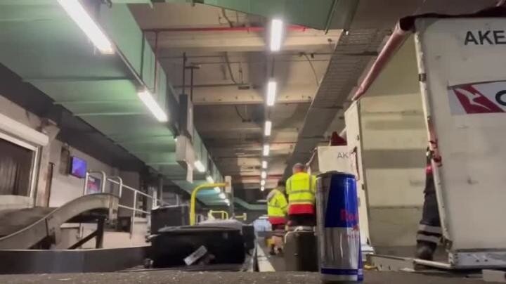 нельзя энергетики на работе пить все-таки