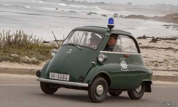 -так как, мы вас, по любасу не догоним, остановитесь, или мы будем стрелять