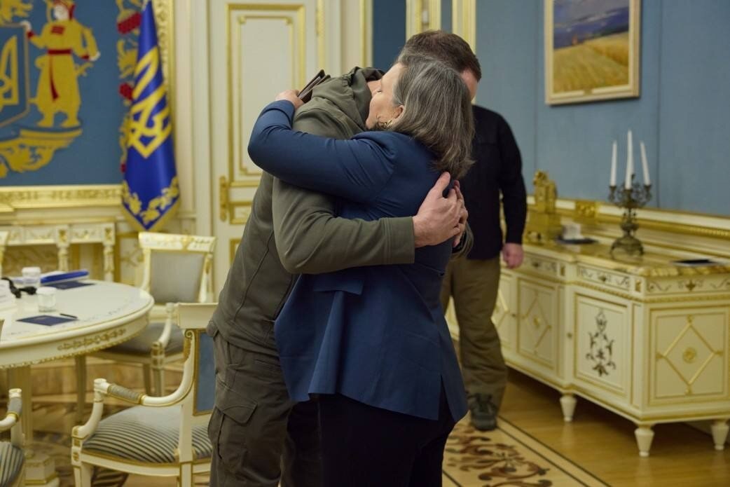 Соросята против Зеленского: что происходит после визита Виктории Нуланд в Киеве