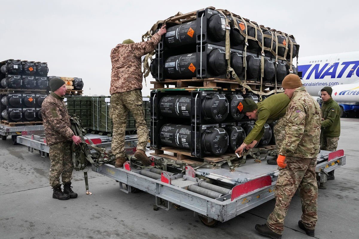 Вопрос экономики: почему оборонное лобби добивается военных поставок Украине