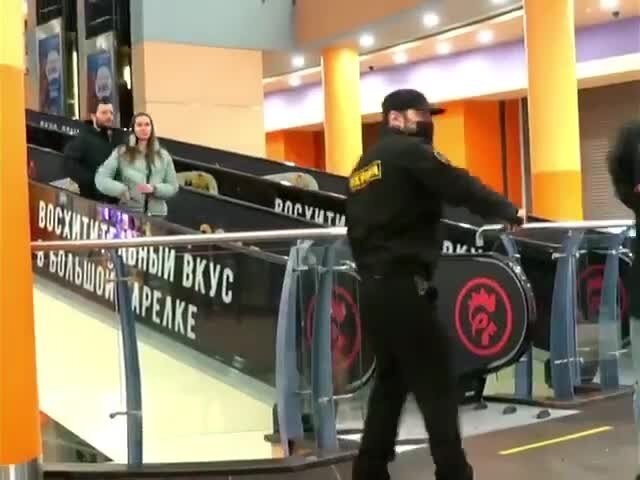 Возвращаются эти времена