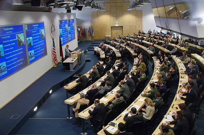 Центр Маршалла в Германии проводил антироссийские тренинги для украинских силовиков