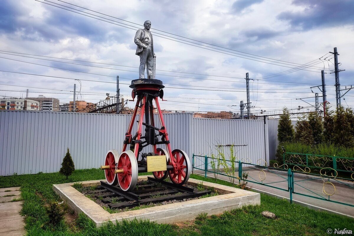 Механический Ленин