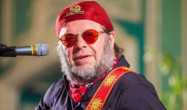 Гребенщиков собрался перезаписать «Русский альбом» на мове, поможем ему