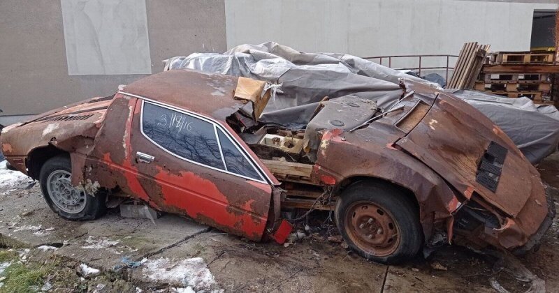 Останки ржавого Maserati Merak 1979 года выставили на eBay за 15 000 евро