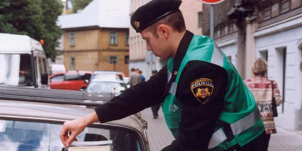 Не пей, а то спонсором ВСУ станешь: как Латвия вооружает Украину